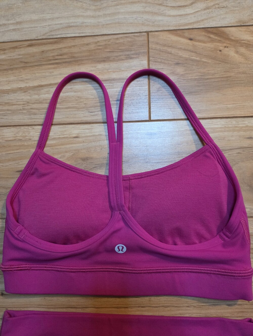 Lululemon Sports Bra and Shorts Set Hot Pink - Picture 6 of 7